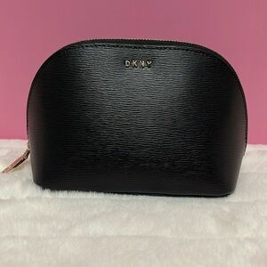 DKNY Bryant travel cosmetic case 100% leather